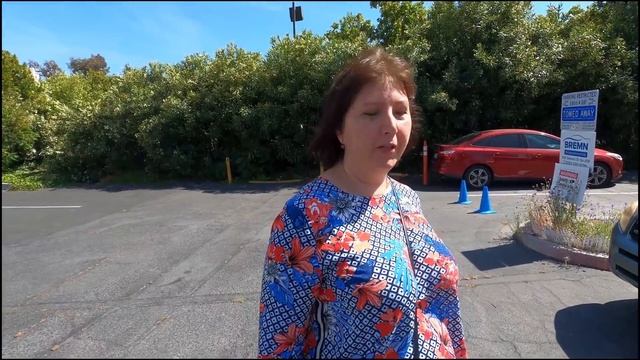 Учила детишек рисовать - вот, тебе, Елизавета, гринкарты на всю семью - перенимайте опыт, граждане смотреть онлайн