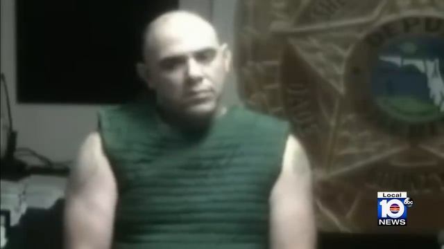 Video shows hit-and-run crash killing motorcyclist in Miami смотреть онлайн