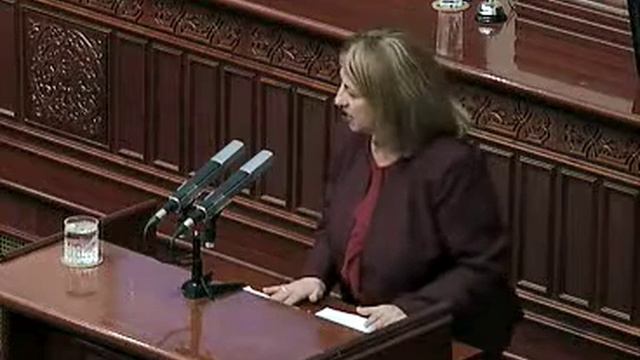 Пратеничко прашање до владата на РМ за изградбата на затворен базен во Охрид смотреть онлайн