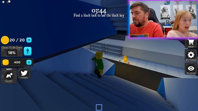 Побег от Клоуна 3 - Делаем концовку! Рональд убийца преследует нас! Мы играем Ronald Roblox смотреть онлайн