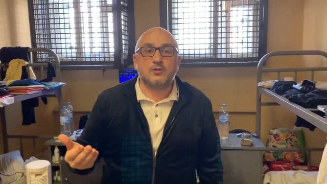 Карамзин: Расскажи, как старуха деньги таскает чемоданами смотреть онлайн