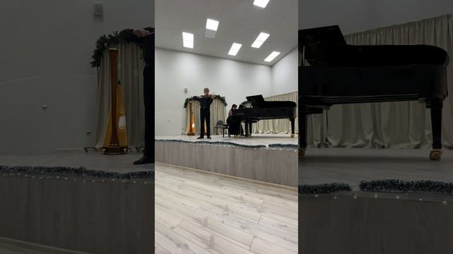 П. Сарасате -Андалузский романс  , исполняет Чертков Владислав