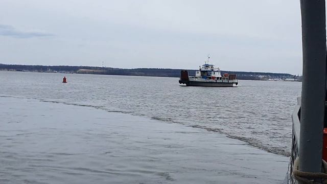 Паромная переправа. Казань - Верхний Услон. Обзор. смотреть онлайн
