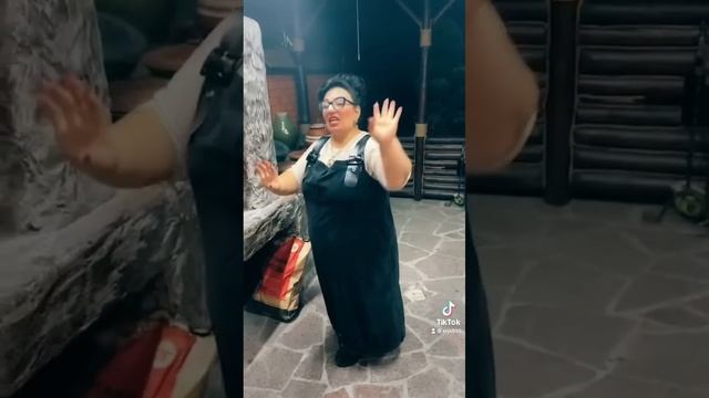 Шашлык на скорую руку. Танцы. смотреть онлайн