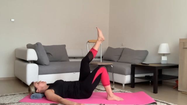 Лечебная физкультура#Занимаемся дома # Занятие #6 расслабляем#поясницу# снимаем усталость с #ног# смотреть онлайн