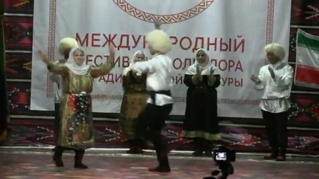 Старинный танец Фолклорн. Ансб. с Дружба смотреть онлайн