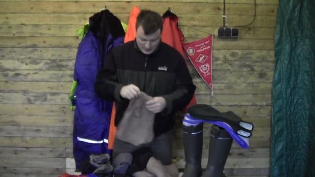 Как одеваться на морскую весеннюю рыбалку на Баренцевом море. Кольский полуостров. смотреть онлайн