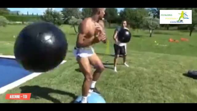 𝑩𝑶𝑼𝑨𝑵𝑮𝑨 𝑫𝒆𝒏𝒊𝒔 en mode gladiateur смотреть онлайн