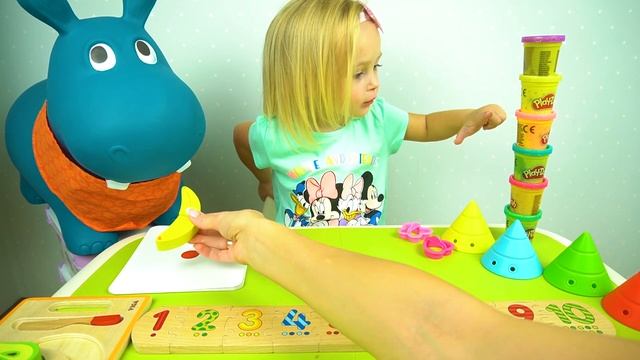 Учим цифры и цвета. Школа ВикиНики. смотреть онлайн