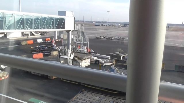 Brussels Airport and "T" Terminal Premium Lounge смотреть онлайн