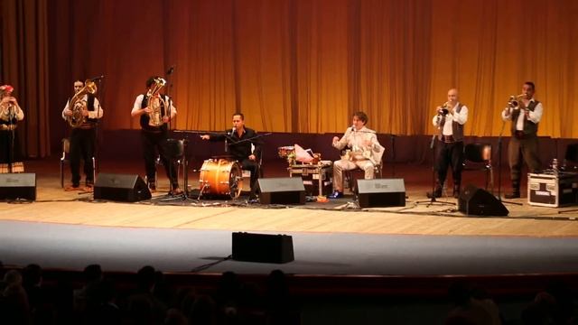 Goran Bregovic. Горан Брегович в Киеве. 8 ноября 2013 года, Октябрьский Дворец смотреть онлайн