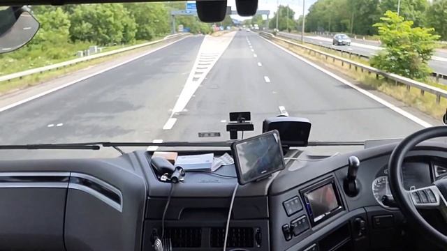 POV Truck Driving UK Blackpool to Charnock Richard services смотреть онлайн