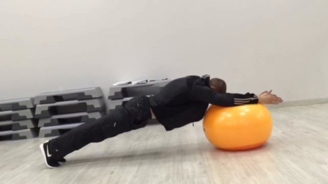 VUZOVSKY (Комплекс упражнений для тренировки мышц кора) смотреть онлайн