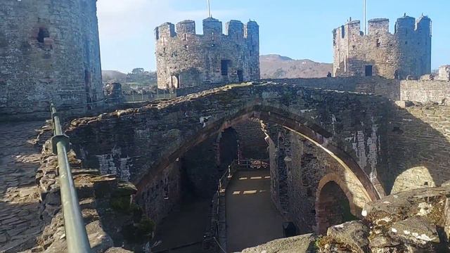 CONWY CASTLE ~ VOTED EUROPES MOST BEAUTIFUL ~ UNESCO WORLD HERITAGE SITE. Welsh History With Anna смотреть онлайн