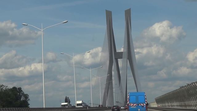 TYSIĄC KILOMETRÓW W TRASIE VOLWIAKIEM TEST, SPALANIE, AWARIE VOLVO 940 2.4D 1992r смотреть онлайн