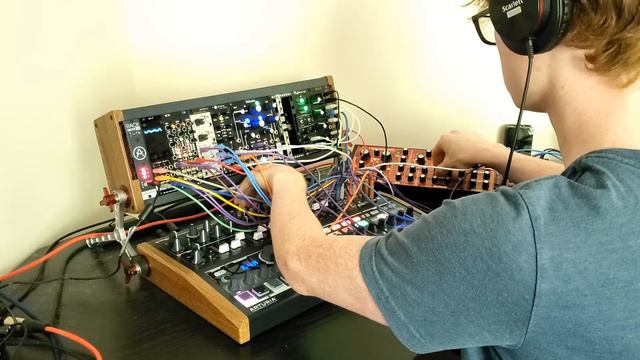 dyad.ic // Modular Ambient смотреть онлайн