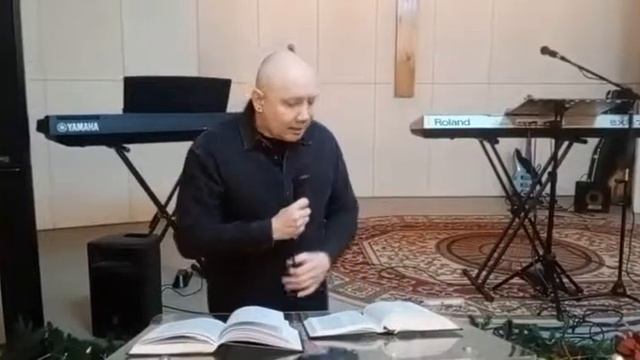 "Всё нужно делать самому" Пастор Олег Бондарь 29 01 2022 смотреть онлайн