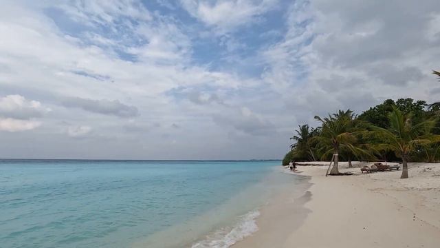 Море здесь Лаккадивское, мягкое, северной суровости нет смотреть онлайн