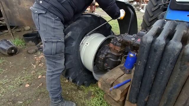 Новая шина для МТЗ 82.1 Как самому перебортировать новую шину смотреть онлайн