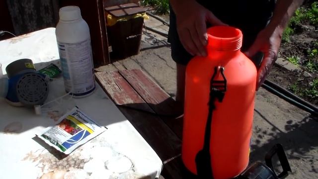 Виноград Опрыскивание виноградника смотреть онлайн