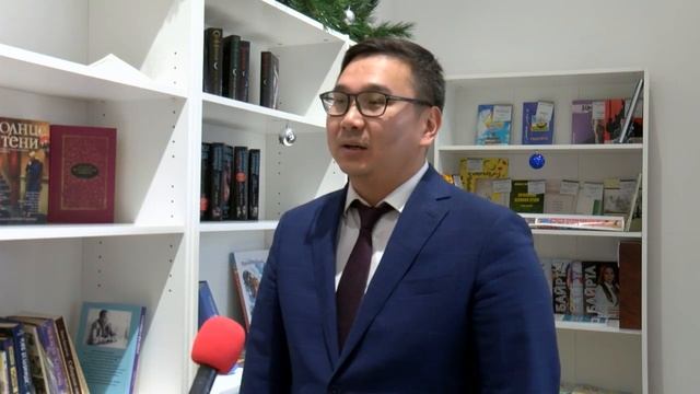 Глава Калмыкии Бату Хасиков провел прямую линию