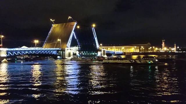 Питер ночью. Развод Мостов под музыку. смотреть онлайн