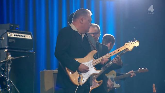 Ville Valo & Agents - Ikkunaprinsessa LIVE @ Emma Gaala 2019 смотреть онлайн