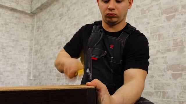Как собрать прикроватную тумбу с ящиками смотреть онлайн