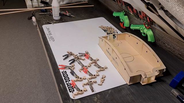 How to Make Soccer Game Table at Home - Mini Soccer Table - Easy to Build- Free drawings - DIY смотреть онлайн