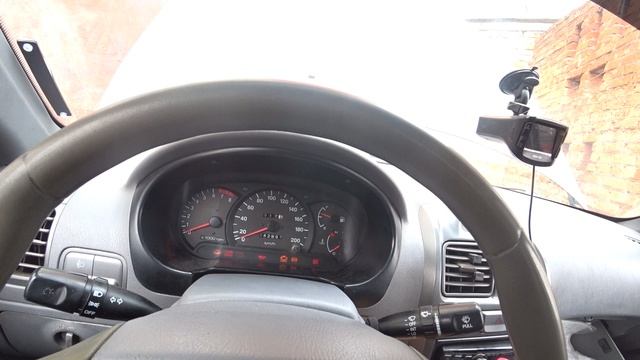 замкнутый аккумулятор Hyundai Accent смотреть онлайн