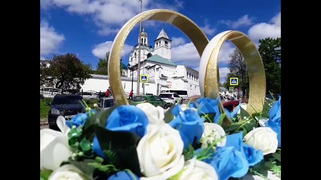 Заказ машин на свадьбу в Ярославле.