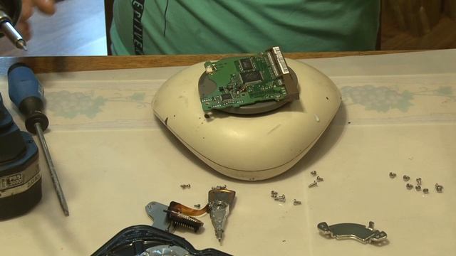 Утилизация жестких дисков. Разбор 9 образцов с пристрастием. Неодимовые магниты. Отходы в доходы. смотреть онлайн