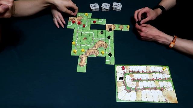 DICE играем в "Каркассон" смотреть онлайн