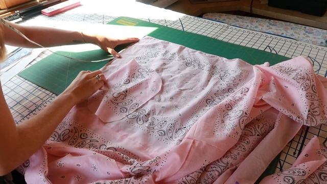 Sewing The Bandana Dress From TikTik | DIY Bandana Dress смотреть онлайн