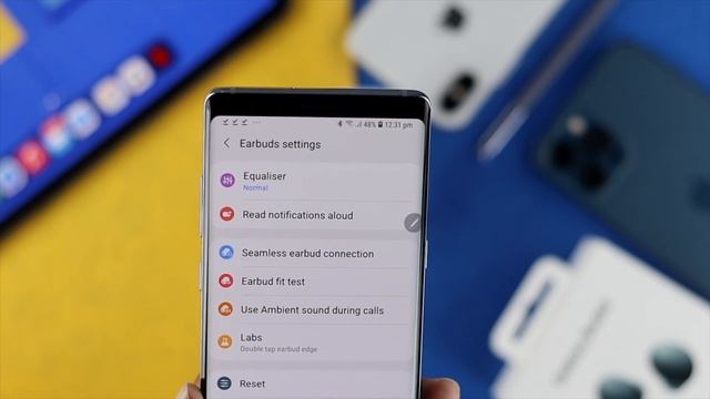 How To Reset Galaxy Buds2 Manually [With & Without Phone] смотреть онлайн