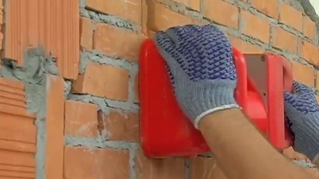 MACROZA - Starting the job / Inicio del trabajo смотреть онлайн