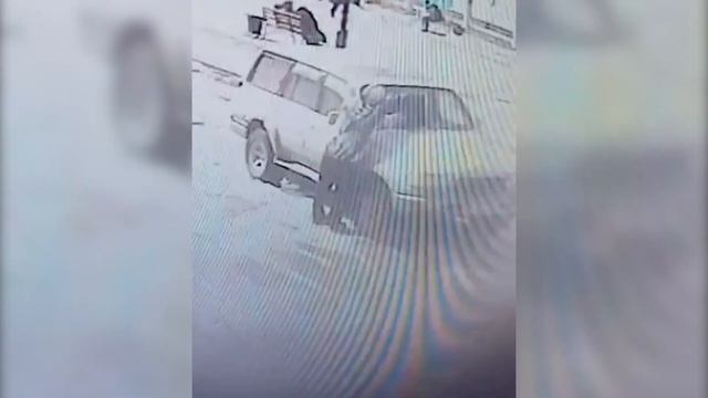 DEITA.RU 90-е возвращаются: машину уважаемого человека сожгли в Приморье смотреть онлайн