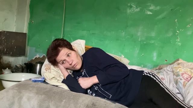 РАДИКУЛИТ ЗАМУЧИЛ,УКОЛ ПОМОЖЕТ?! смотреть онлайн