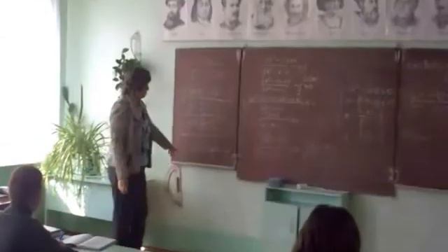 День Учителя 11 класс 2011 год.wmv смотреть онлайн
