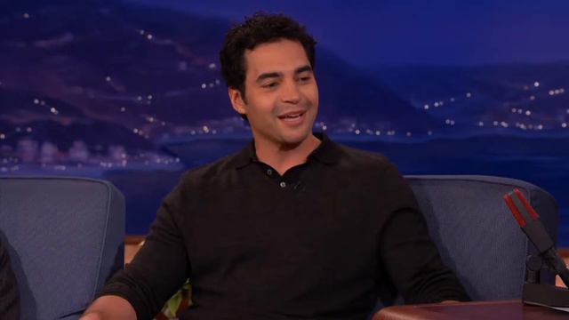 CRF 2018 Humanitarian Award Winner Ramon Rodriguez смотреть онлайн