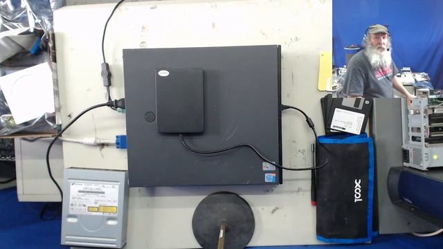 Installing Windows XP with dual-boot to MS-DOS смотреть онлайн