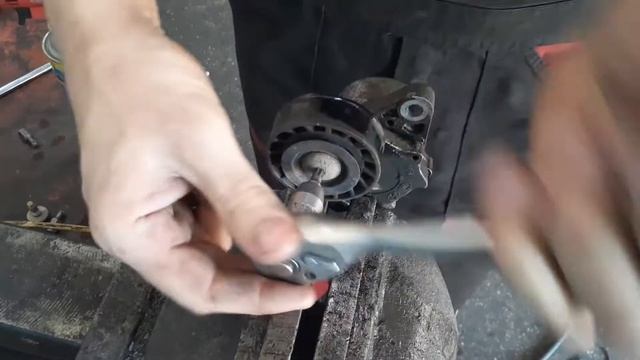 Как поменять Ремень Генератора и ролики на Киа Сид (Kia Ceed) смотреть онлайн