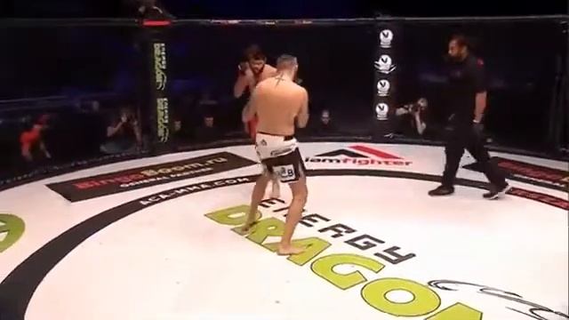 Dowletjan Yagşymyradow (Türkmenistan) Vs Karol Celinski