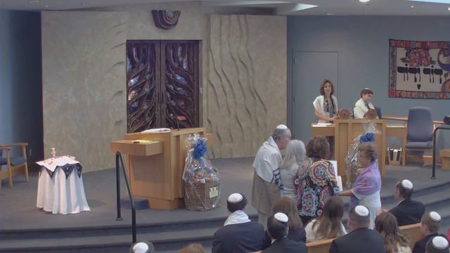 Saturday, June 9, 2018 - Shabbat Morning Bar Mitzvah Service смотреть онлайн