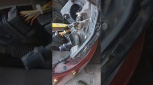 Чери Кимо Chery Kimo снятие фары и замена лампочки