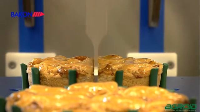 Нарезка тортов. Нарезка пирогов. Bakon ULTRASONIC SLICER.mp4 смотреть онлайн