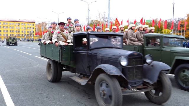Парад Памяти 2022 в Самаре 4k смотреть онлайн