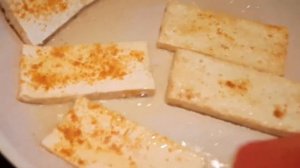 Жареный сыр тофу - полезная еда не только в пост