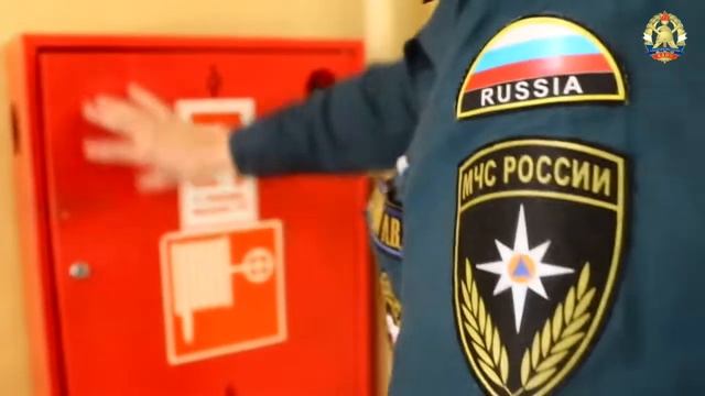 За безопасный Новый год смотреть онлайн