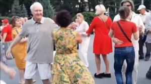 ОБМАНУЛА,РАСТОПТАЛА...И ЗАБЫЛА...